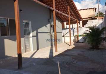 Casa em primeiro de maio  -  ouro branco