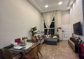 Casa com 3 dormitórios à venda, por r$ 950.000