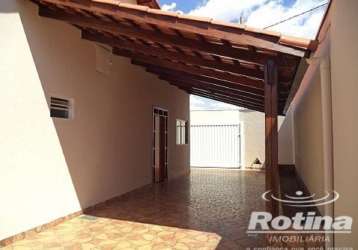 Casa à venda, 4 quartos, santa rosa - uberlândia/mg - rotina imobiliária