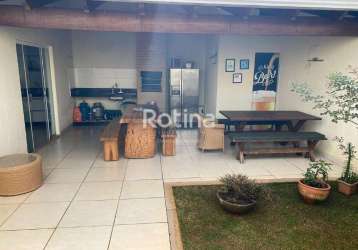 Casa à venda, 3 quartos, bosque dos buritis - uberlândia/mg - rotina imobiliária