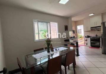 Casa à venda, 3 quartos, são jorge - uberlândia/mg - rotina imobiliária