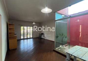 Casa à venda, 3 quartos, presidente roosevelt - uberlândia/mg - rotina imobiliária