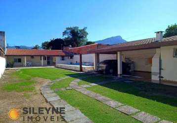 Casa com piscina para venda no jardim das gaivotas