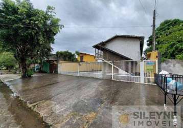 Casa em condomínio no jardim gaivotas