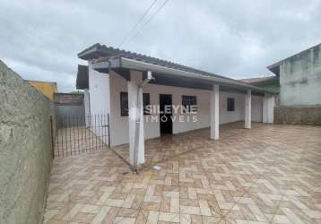 Casa para locação no bairro gaivotas