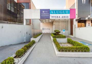 Casa comercial para alugar na rua augusto stresser, 1609, hugo lange, curitiba, 681 m2 por r$ 29.900