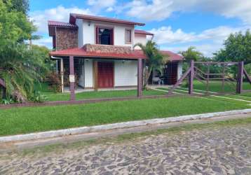 Casa a venda em arroio do sal, perto do mar.