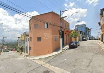 Casa com 4 quartos e salão comercial  à venda, cangaíba