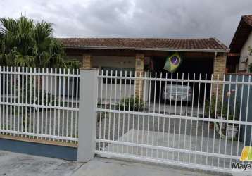 Casa na praia do ubatuba