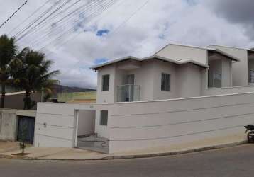 Casa para venda em ibirité, jardim das flores, 3 dormitórios, 2 banheiros, 4 vagas