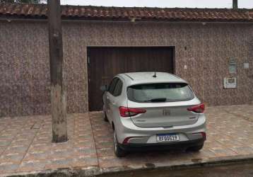 Casa em itanhaém - 3 dormitórios - 3 vagas de garagem - churrasqueira