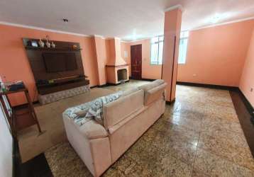 Casa a venda, 3 dormitórios, suíte, sala de jantar, sala de estar, lareira, 4 vagas cobertas. vila santa catarina.