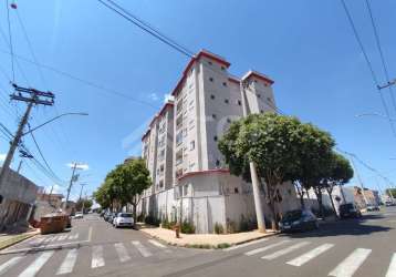 Apartamento com 2 quartos para alugar na vila prado, são carlos , 61 m2 por r$ 1.486