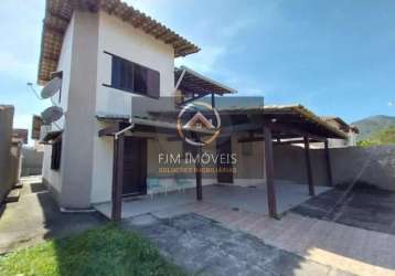 Fjm imóveis vende: casa em itaipu, niterói: 192m², 4 dormitórios, 2 suítes, 2 banheiros por r$ 750.000. oportunidade imperdível!