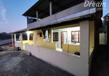 Casa com 3 dormitórios à venda, 114 m² por r$ 325.000,00 - fazendinha - teresópolis/rj