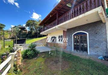 Casa com 3 dormitórios à venda, 217 m² por r$ 800.000,00 - barra do imbuí - teresópolis/rj