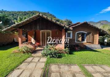 Casa com 4 dormitórios à venda, 400 m² por r$ 990.000,00 - córrego das pedras - teresópolis/rj