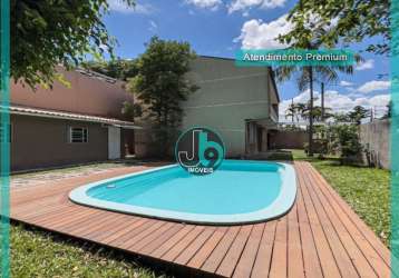 Casa comercial/residencial alugar e vender hugo lange 190m² com piscina, 3 quartos sendo uma suíte e 4 vagas de garagem