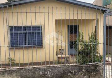 Casa com 2 quartos à venda na rua doutor ney cabral, 343, nonoai, porto alegre por r$ 360.000