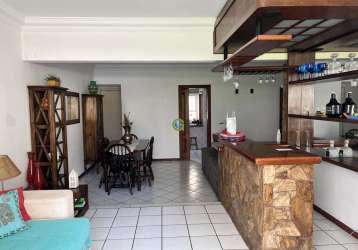 Excelente apartamento semi-mobiliado à venda no centro de florianópolis.

este i