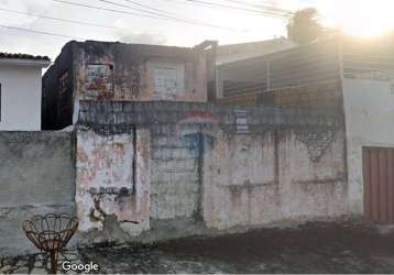 Casa em jaguaribe 'precisando de restauração' (preço reduzido!)