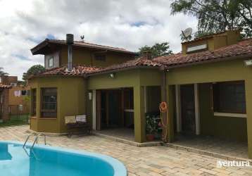 Excelente casa no laranjal