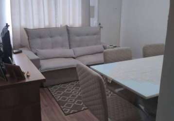 Apartamento sem elevador com 50 m² 2 dormitoriose 1 vaga de gargem