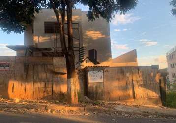 Lote a venda bairro cabral - contagem/mg