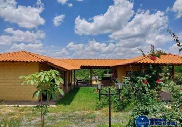 Casa 3 quartos mobiliada no condomínio farol do lago iv em de abadiânia-go