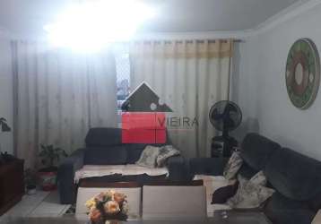 Apartamento de 3 dormitórios com 1 banheiro, andar alto com uma  ótima vista inclusa, localizado na