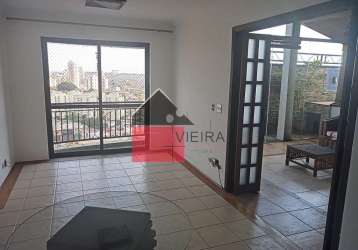 Linda cobertura penthouse à venda, vista panorâmica com piscina e churrasqueira no apartamento vila