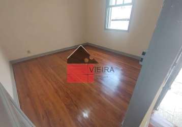 Ótima  casa de vila à venda no cambuci com 1 dormitório e uma vaga de garagem, 60m2 r$ 375.000,00,