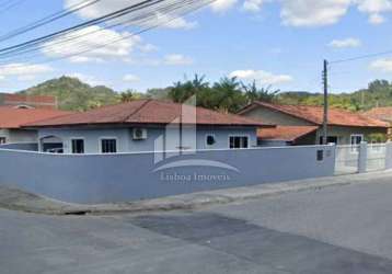 Casa no bairro paranaguamirim