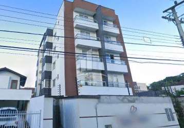 Apartamento no bairro floresta