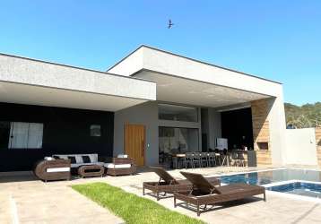 Vendo belíssima casa linear contemporânea em vargem grande rj