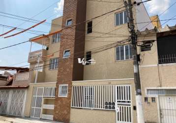 Prédio a venda com 6 apartamentos em ótimo acabamento