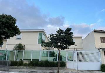 Excelente casa de condomínio disponível para locação na vila maria alta com 120m²