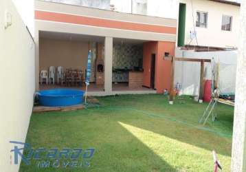 Casa duplex 3 quartos à venda, praia do morro, guarapari-es, lazer completo.