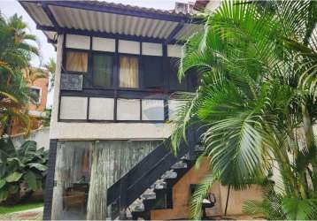 Casa duplex à venda no condomínio vivendas - avenida lúcio costa