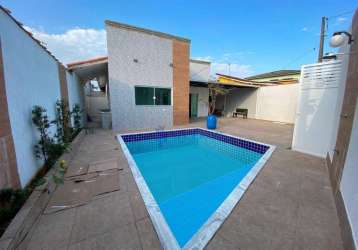 3 suítes, piscina e quintal no flórida