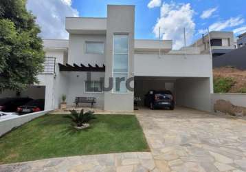 Casa em condomínio fechado com 3 quartos à venda na rua joão joanin tordin, 355, vila capuava, valinhos, 234 m2 por r$ 950.000