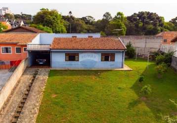 Casa com 3 quartos, 90m², com 2 vagas em um terreno de 665m²  no santa cândida  em curitiba/pr