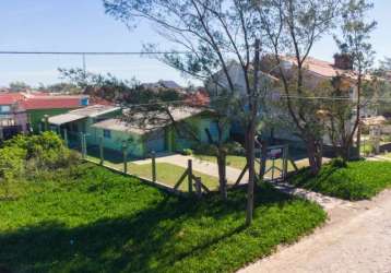 Linda casa 4 dormitórios, suíte 117m² a beira mar de nova tramandaí