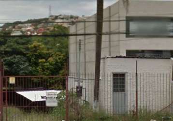 Ótimo terreno em ponto comercial na av. cavalhada medindo 8,75 x 62 , em excelente localização.&lt;br&gt;&lt;br&gt;vale a pena conferir!!!