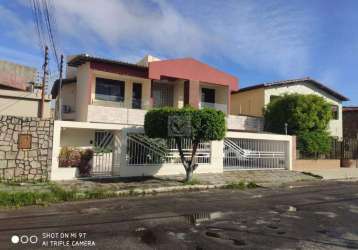 Casa a venda na zona sul - mar azul