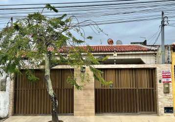 Vende-se casa no bairro jabutiana por apenas r$ 490.000!