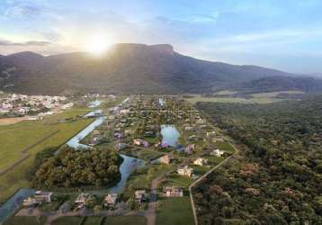 Terreno em condominio fechado reserva da pedra