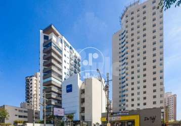 Flat a venda com 44m² , suíte e 1 vaga de garagem no blue tree towers no centro de santo andré