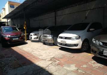 Vale a pena conferi! terreno em excelente local alugado para estacionamento.