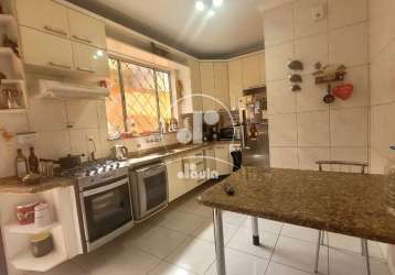 Casa com  2 quartos  , 2 banheiros , 3 vagas , jardim bela vista santo andré .